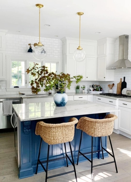 12 Kitchens That Look Straight Out of a Nancy Meyers Movie