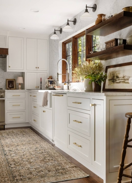 12 Kitchens That Look Straight Out of a Nancy Meyers Movie