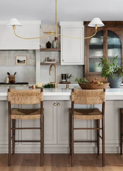 12 Kitchens That Look Straight Out of a Nancy Meyers Movie