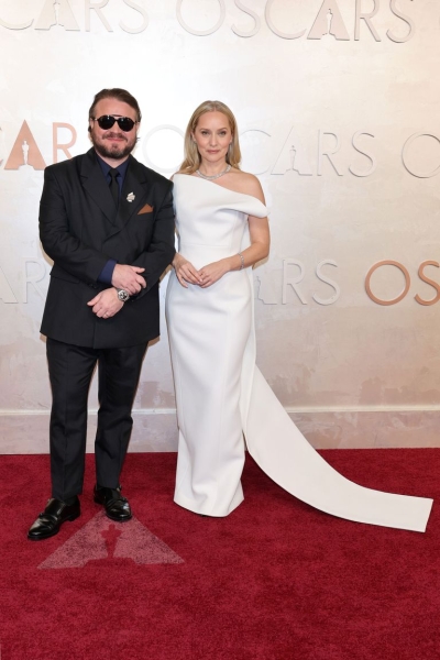 2025 Oscars Red Carpet: All the Dresses and Fashion Looks