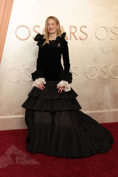 2025 Oscars Red Carpet: All the Dresses and Fashion Looks