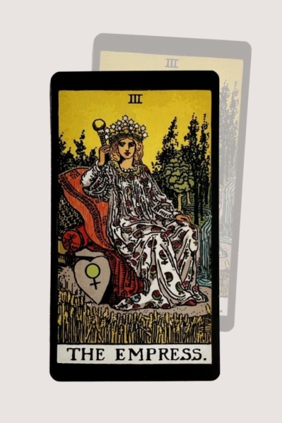 Your Spring Tarot Reading Challenges You to Stay Patient and Grounded