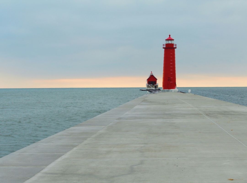 15 Coastal Grandma-Inspired Destinations That Look Straight Out of a Nancy Meyers Movie