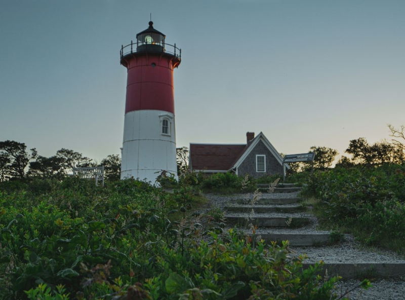 15 Coastal Grandma-Inspired Destinations That Look Straight Out of a Nancy Meyers Movie