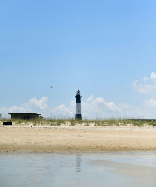 15 Coastal Grandma-Inspired Destinations That Look Straight Out of a Nancy Meyers Movie
