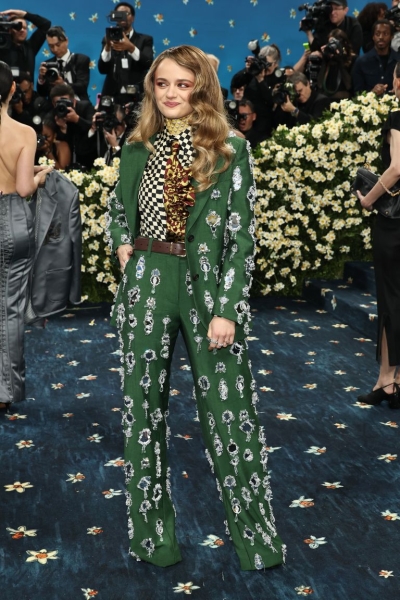2025 Met Gala Red Carpet Arrivals: All the Looks and Outfits