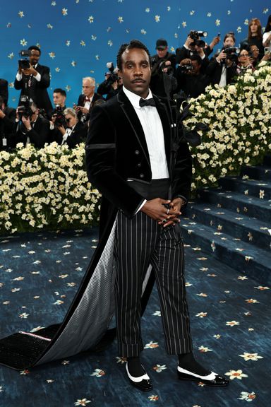 2025 Met Gala Red Carpet Arrivals: All the Looks and Outfits