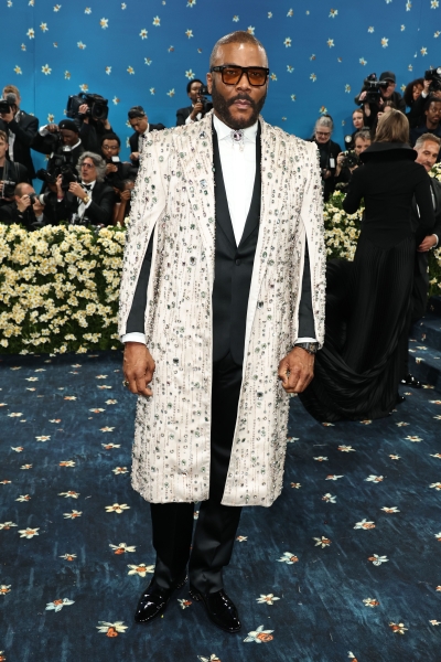 2025 Met Gala Red Carpet Arrivals: All the Looks and Outfits