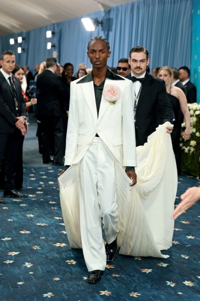 2025 Met Gala Red Carpet Arrivals: All the Looks and Outfits