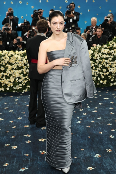 2025 Met Gala Red Carpet Arrivals: All the Looks and Outfits