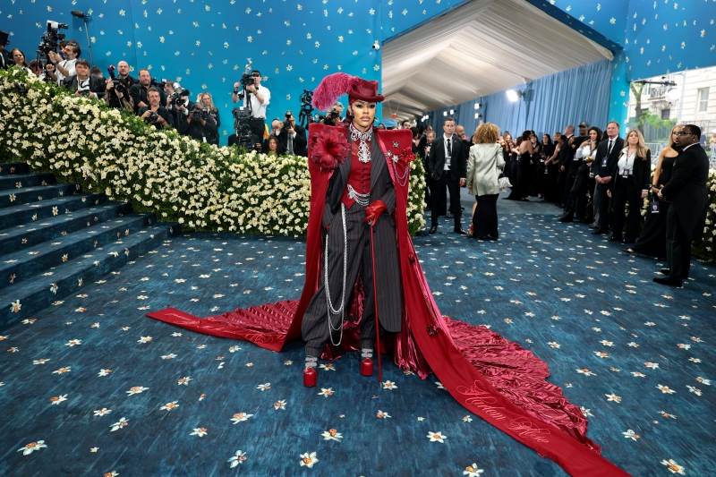 2025 Met Gala Red Carpet Arrivals: All the Looks and Outfits