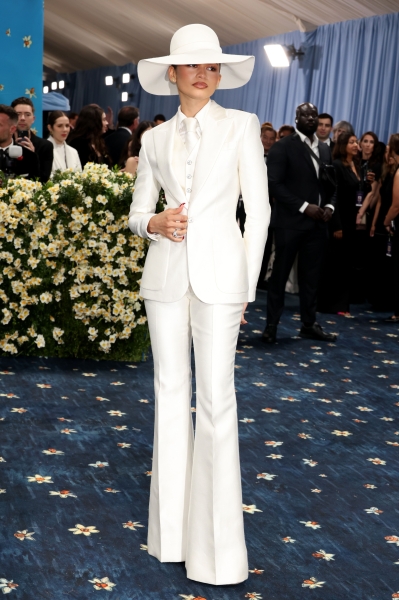 2025 Met Gala Red Carpet Arrivals: All the Looks and Outfits