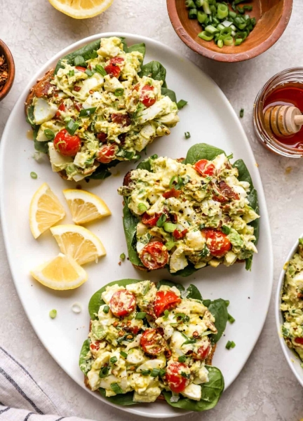 22 Light Lunch Recipes That Will Prevent That Mid-Afternoon Slump