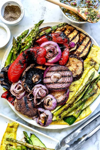 40 Easy and Delicious Recipes to Bring to a Summer BBQ