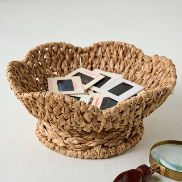 A “Purse Bowl” Is the Entryway Organization Hack You Need to Try