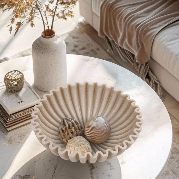 A “Purse Bowl” Is the Entryway Organization Hack You Need to Try