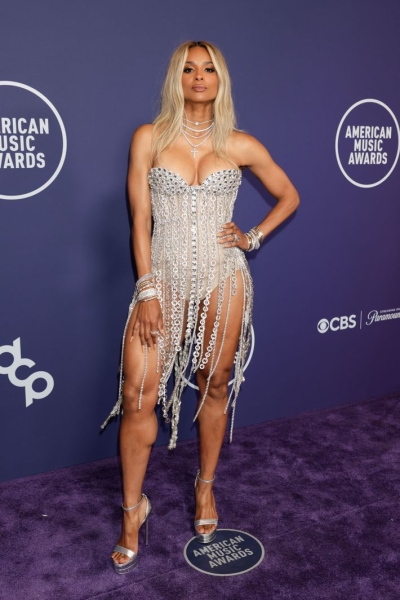 All the Looks From the 2025 American Music Awards