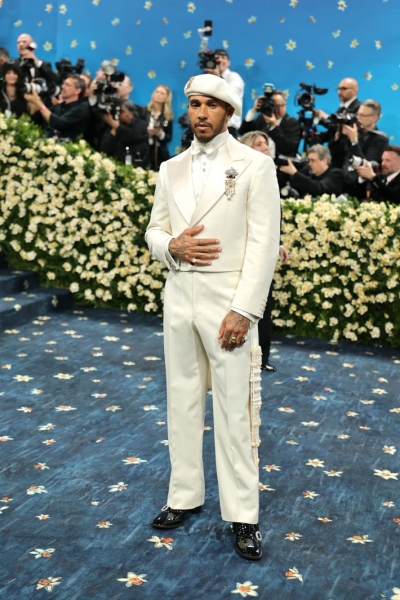The Best and Worst Met Gala Red Carpet Looks