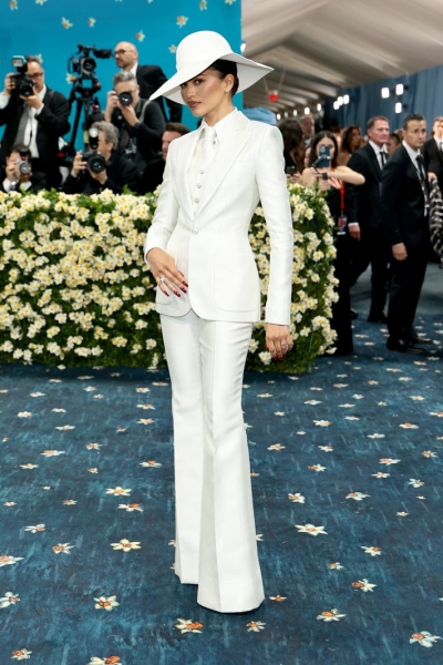The Best and Worst Met Gala Red Carpet Looks