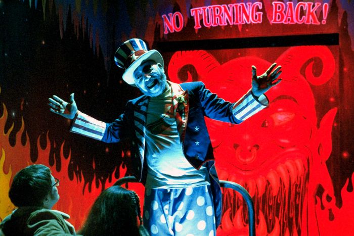 The Scariest Onscreen Clowns, Ranked
