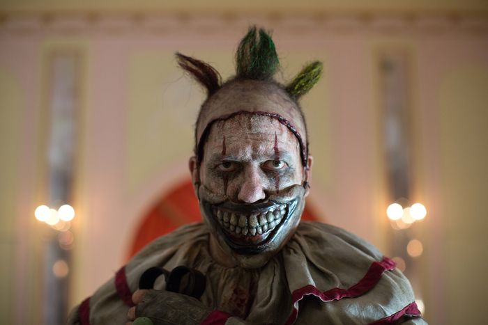 The Scariest Onscreen Clowns, Ranked