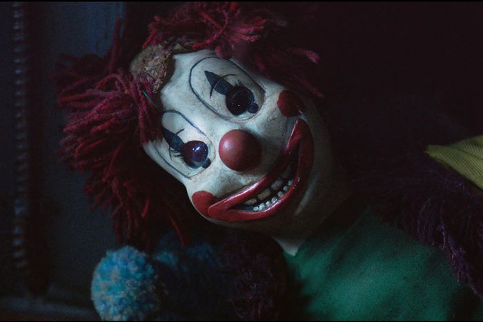 The Scariest Onscreen Clowns, Ranked