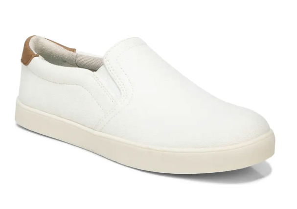 The Travel Essentials Our Editors Swear By