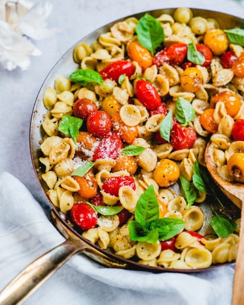 20 Healthy Summer Dinners That Don't Require Turning on Your Oven