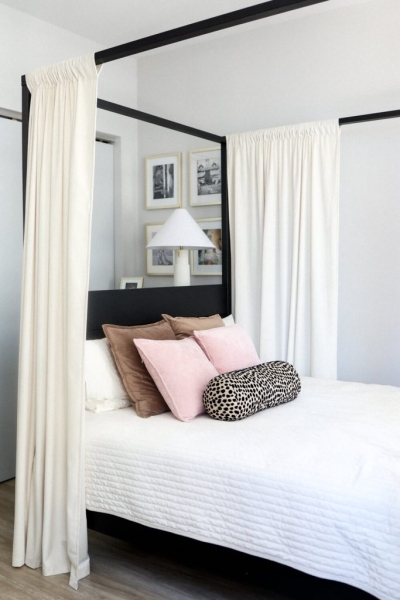 Our Graphic Designer’s Chicago Apartment Looks Straight out of a Luxury Hotel