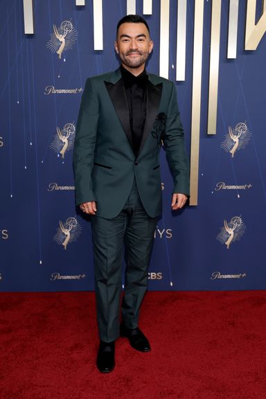 Emmys 2025 Red Carpet: All the Outfits and Fashion