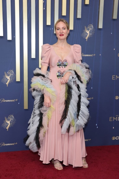 Emmys 2025 Red Carpet: All the Outfits and Fashion