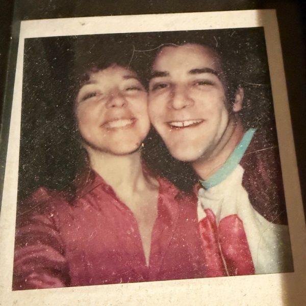 Mandy Patinkin and Kathryn Grody Enter an Elder Seinfeld Era