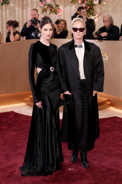 Golden Globes&nbsp;Red Carpet:&nbsp;All the Dresses and Looks