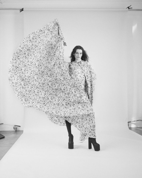 Open the Curtains for Sarah Pidgeon