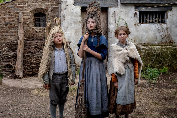 Who Should Win the First Ever Casting Oscar?